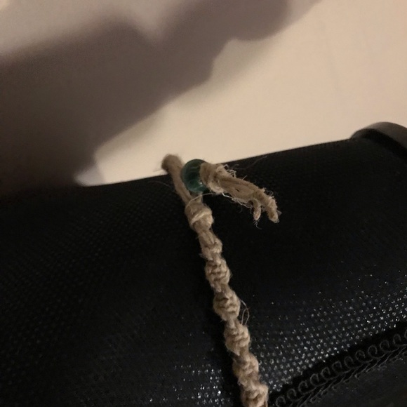 HANDMADE 100% HEMP MACRAMÉ POTLEAF NECKLACE - Picture 11 of 12